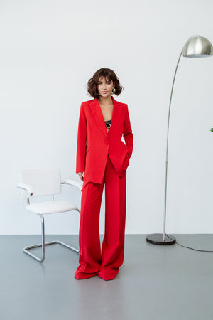 Dorevane Suit