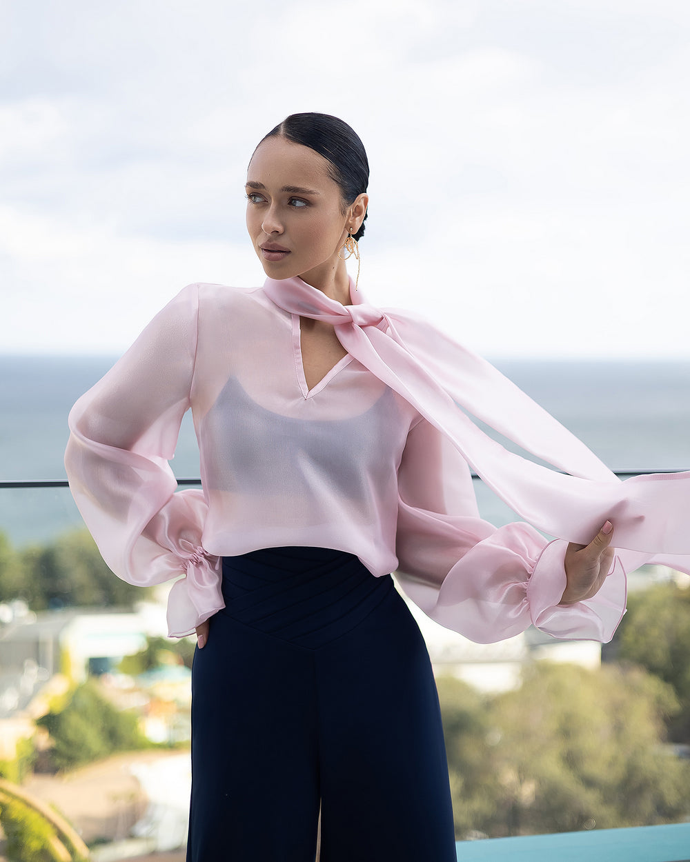 Eveloria Blouse