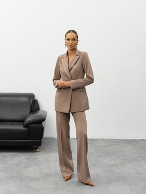 Varellia Suit