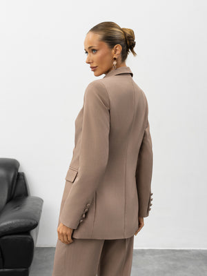 Varellia Suit