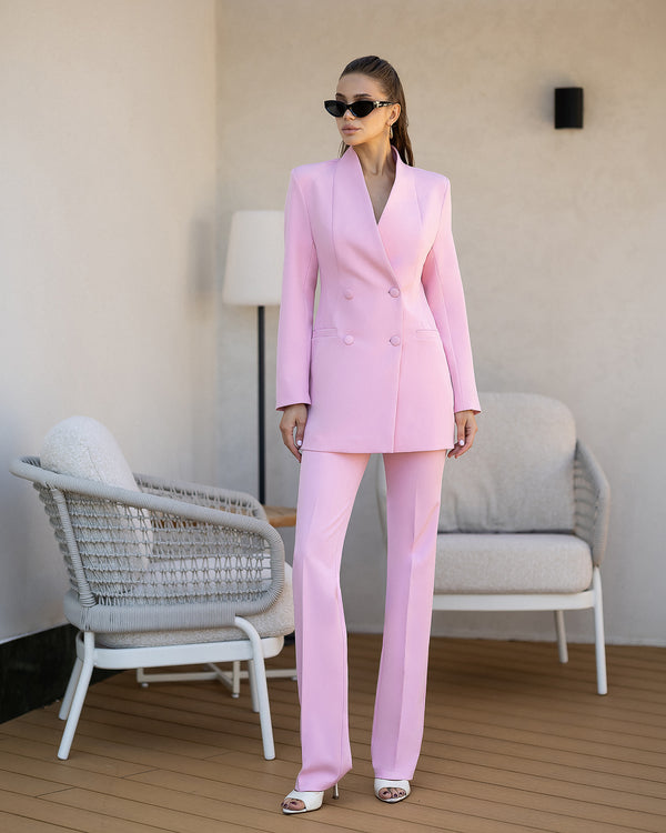 Vaelis Suit