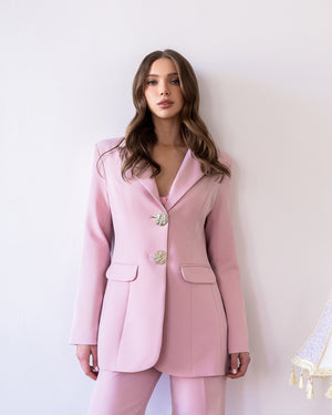 Almira Suit