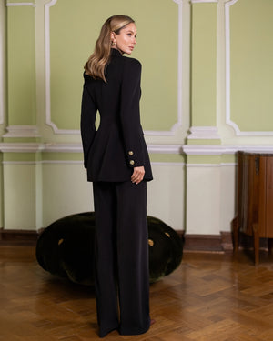 Almira Suit