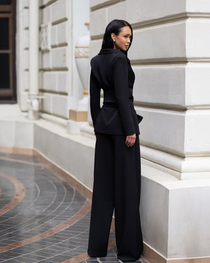 Astera Suit