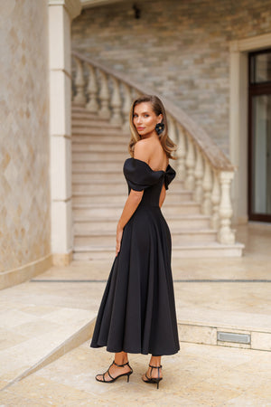 Elvoria Dress