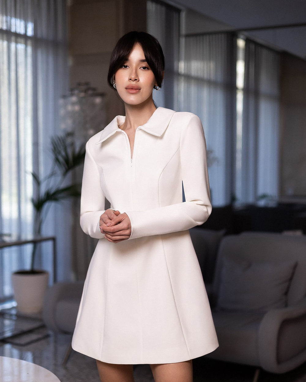 Caelith Dress in white, back close-up of collar detail
