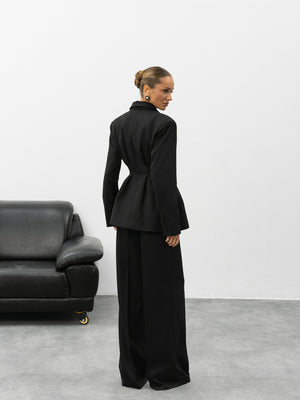 Averelle Suit
