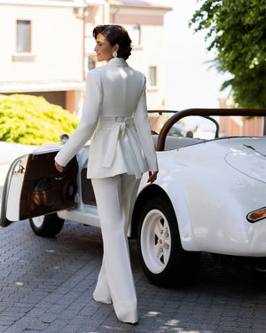 Astreya Suit