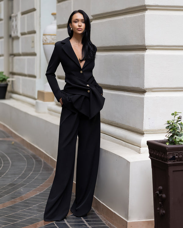 Astera Suit