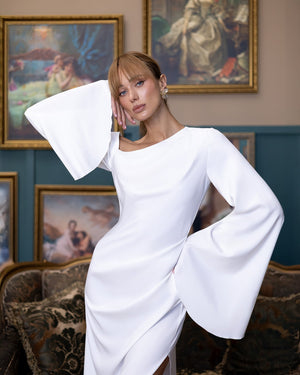 Selaria Dress in white, flowing sleeve view