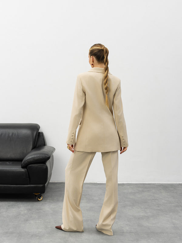 Varellia Suit