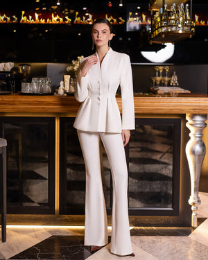 Averin Suit