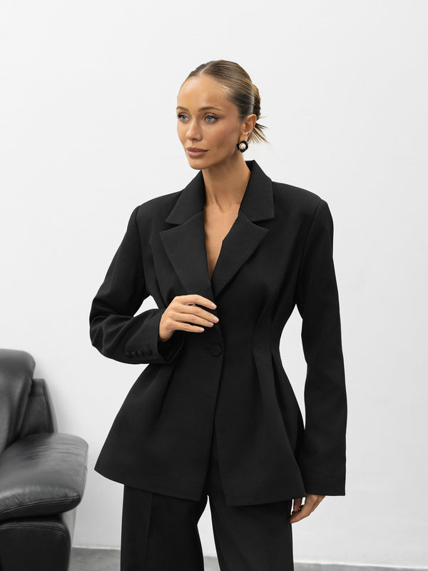 Averelle Suit