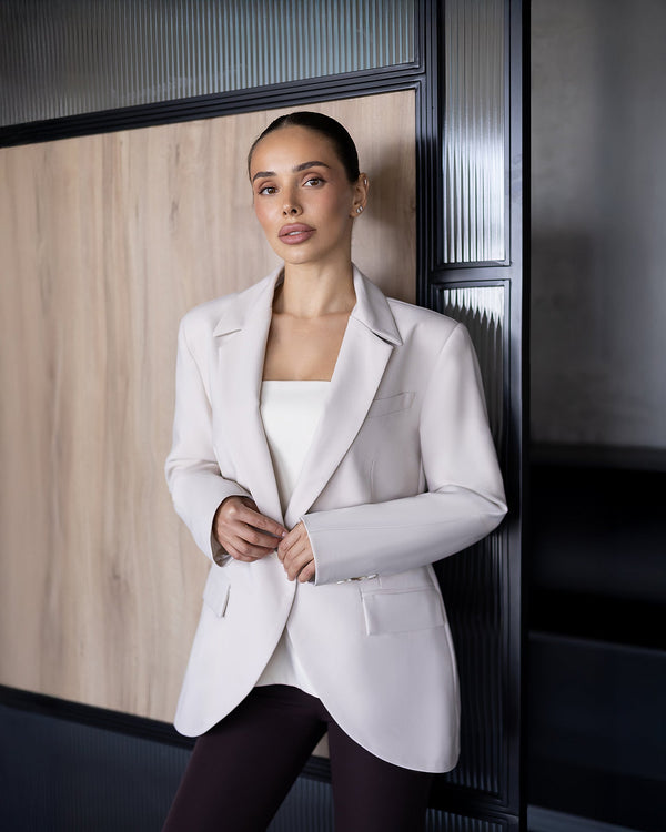 White Lerida Top front view minimalist