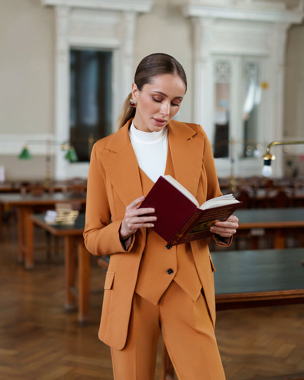 Celverin Suit Set