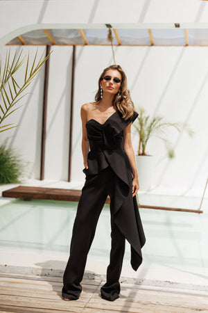 Solvienne Suit