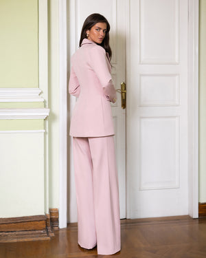 Almira Suit