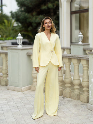 Caldréa Suit