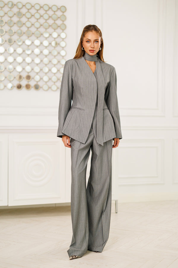 Averelle Suit