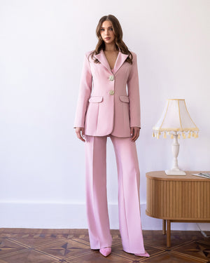 Almira Suit