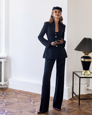 Elmoria Suit