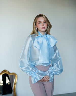 Eveloria Blouse