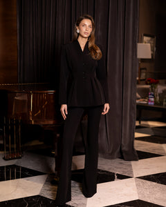 Averin Suit