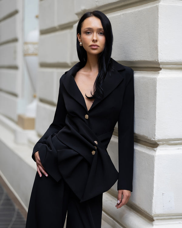 Astera Suit