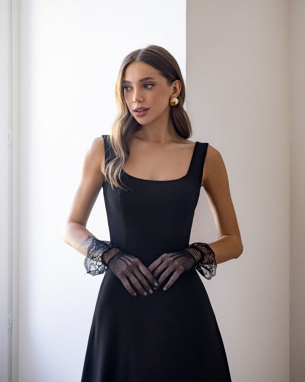 Esmiora Dress