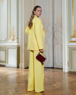 Alessia Suit