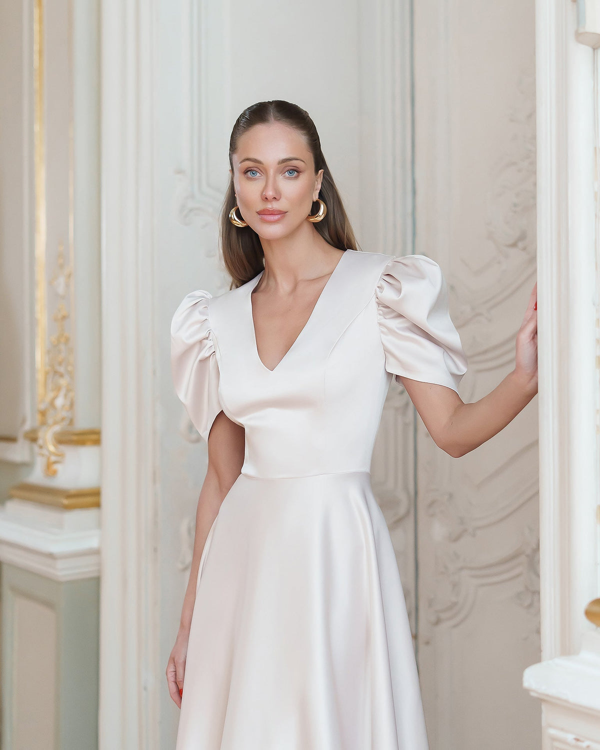 Rochie Arabella cu decolteu în V și mâneci bufante, Cream-ivory, fotografia 3