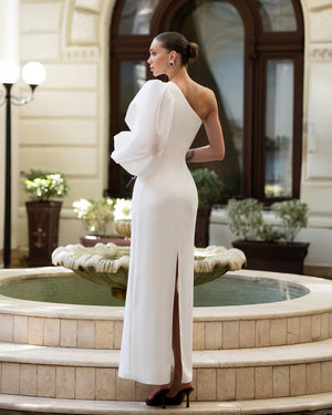 Calista Gown in powder pink, front view with voluminous sleeve