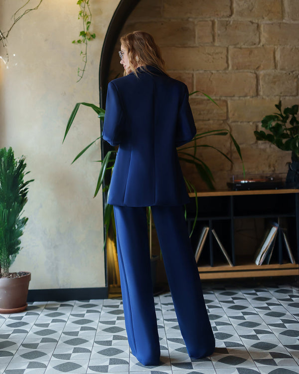 Executive Suit