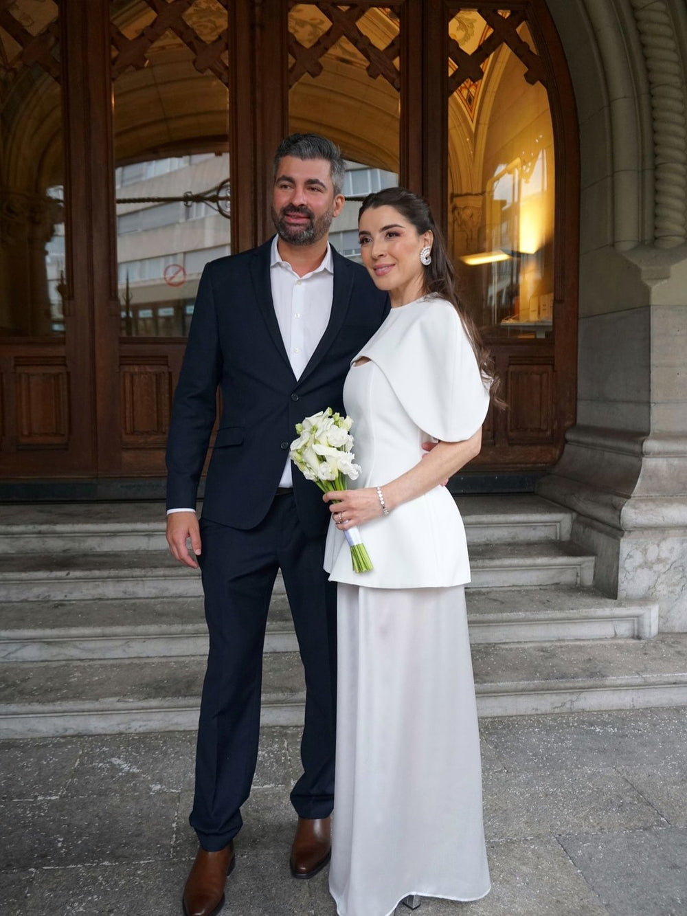 Sposa con l'abito Enigma