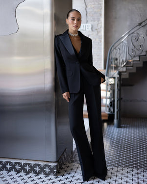 Orielle Suit