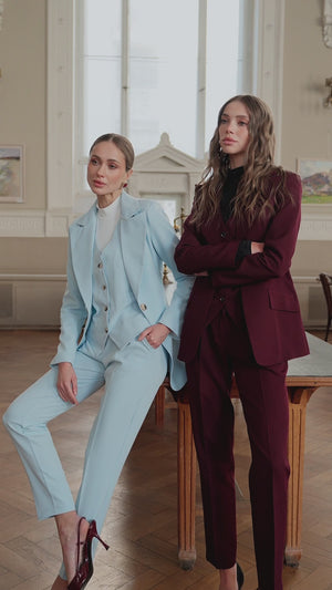 Celverin Suit Set