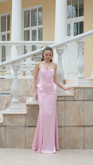Caldoria Dress