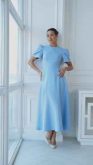 Avenor Dress video