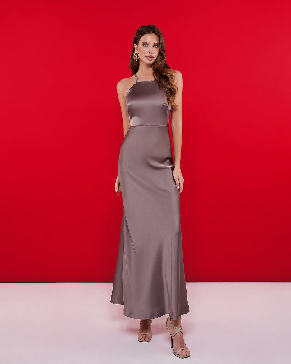 Seraphina Dress in burgonya, side view